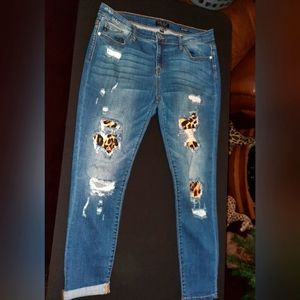 Womens Judy Blue Leopard Patch Jeans size 15